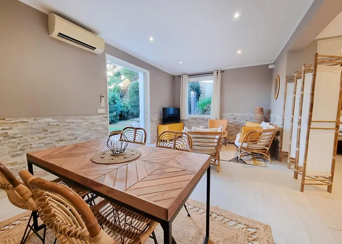 Domaine Du Soleil, Vue Avec Piscine Villa *