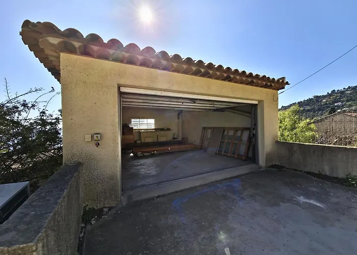 Domaine Du Soleil, Vue Avec Piscine Villa Le Lavandou