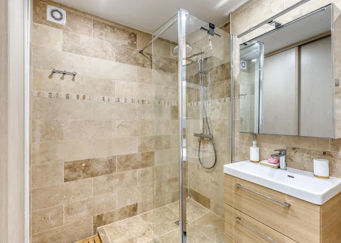 Domaine Du Soleil, Vue Avec Piscine Villa *